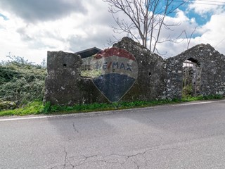 Rustico in Vendita a Piedimonte Etneo, 17'000€, 50 m²