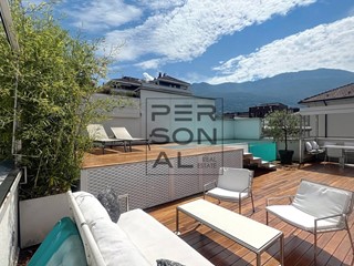 Quadrilocale in Vendita a Trento, 170 m²