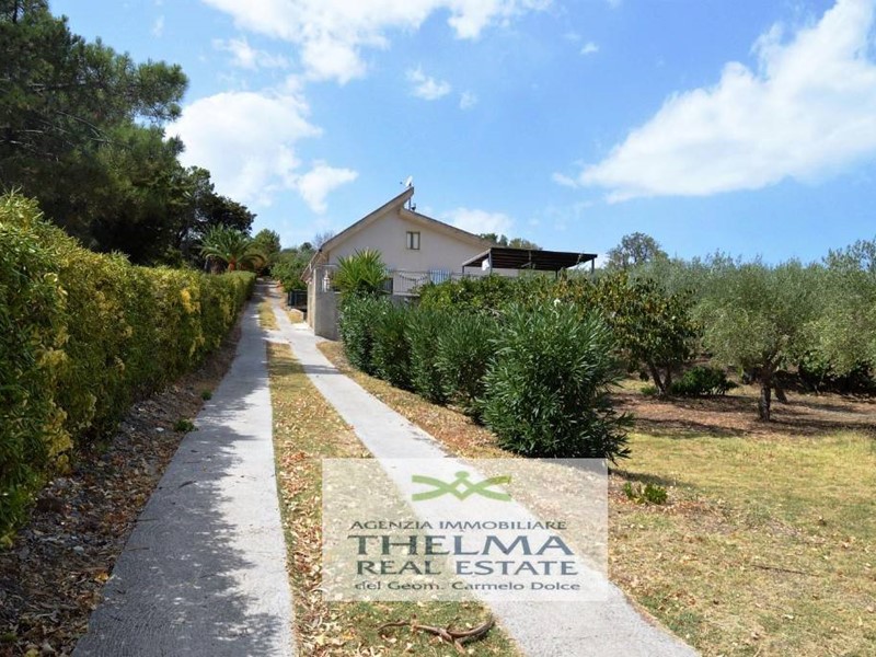 Casa Indipendente in Vendita a Collesano, 175'000€, 80 m²