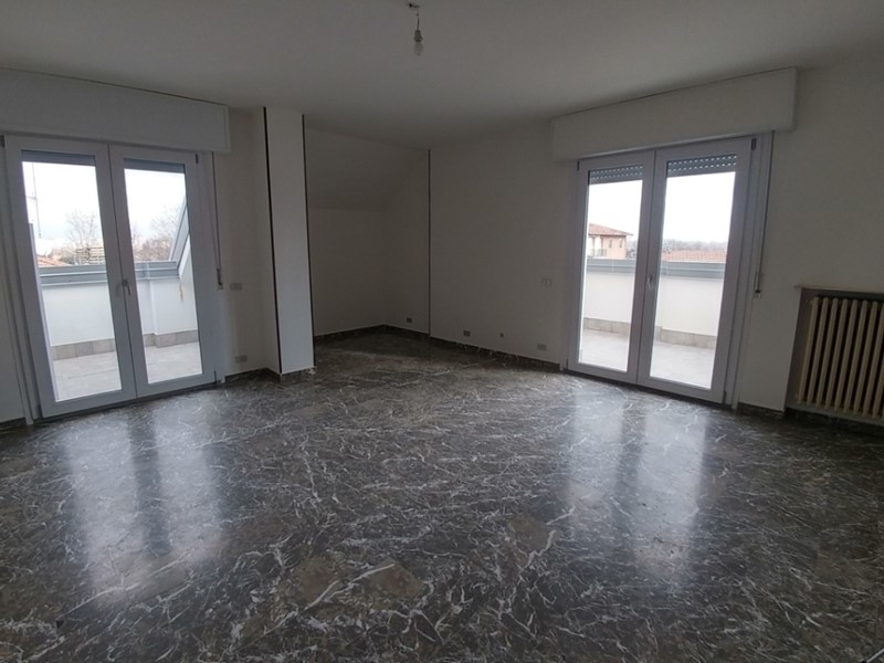 Appartamento in Vendita a Modena, zona Morane, 545'000€, 215 m², con Box
