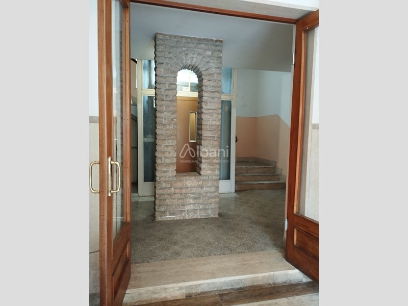 Appartamento in Vendita a Lerici, 295'000&euro;, 110 m²