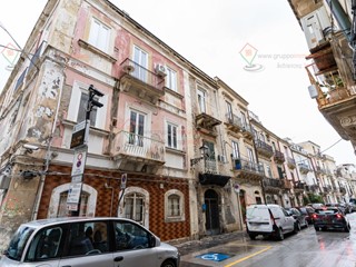 Trilocale in Vendita a Siracusa, zona ORTIGIA - UMBERTO, 149'000&euro;, 110 m²