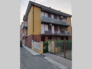 Appartamento in Affitto a Modena, 960&euro;, 90 m²