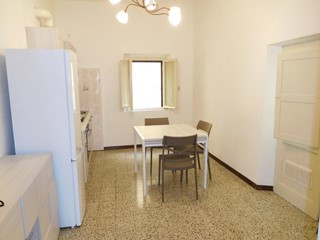 Quadrilocale in Affitto a Pisa, 1'300€, 80 m², arredato
