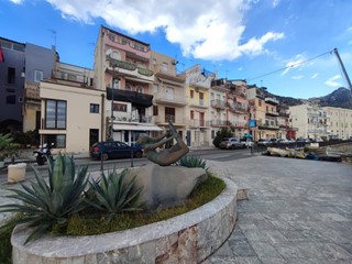 Appartamento in Vendita a Giardini Naxos, 169'000€, 112 m², arredato