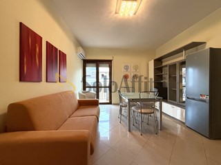 Bilocale in Affitto a Soverato, zona Soverato Marina, 600&euro;, 62 m², arredato