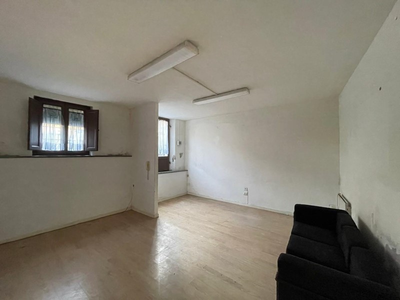 Immobile commerciale in Affitto a San Miniato, 450€, 30 m²
