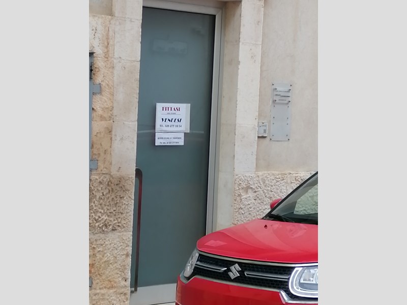 Studio in Affitto a Castellana Grotte, zona Via T. Tasso,02, 350€, 50 m²