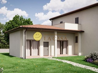 Casa Semi Indipendente in Vendita a Reggello, zona Pietrapiana, 350'000€, 110 m²
