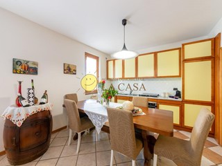 Villa bifamiliare in Vendita a Reggello, zona Cancelli, 299'000€, 150 m²