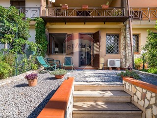 Villetta a schiera in Vendita a Trabia, 150'000€, 94 m²