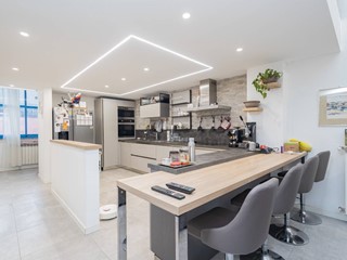 Bilocale in Vendita a Milano, 328'000€, 90 m²