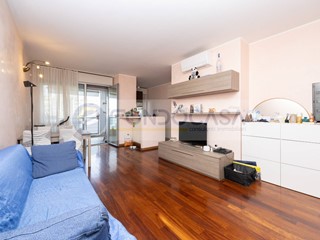 Bilocale in Vendita a Milano, 285'000€, 61 m²