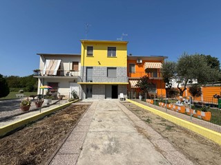 Villetta a schiera in Vendita a Borgo Mantovano, 105'000&euro;, 135 m²