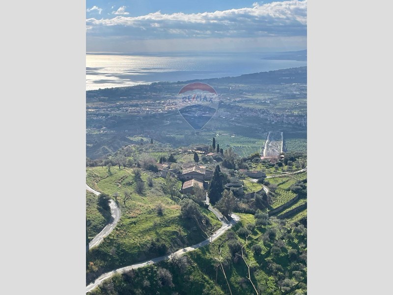 Rustico in Vendita a Castelmola, 47'000€, 120 m²