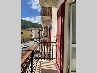 Appartamento in Vendita a Colli a Volturno, 130'000€, 172 m²