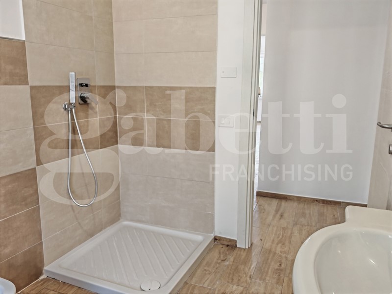 Quadrilocale in Affitto a Sesto Campano, 500&euro;, 110 m²