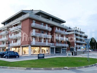 Appartamento in Vendita a Bastia Umbra, 185'000€, 150 m²