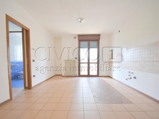 Trilocale in Vendita a Grumolo delle Abbadesse, zona Via Camisana, 127'000€, 65 m², con Box