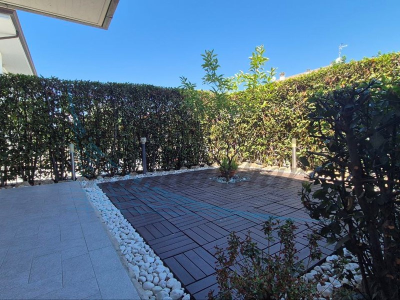 Trilocale in Vendita a Rosignano Marittimo, zona Rosignano Solvay, 288'000€, 120 m², con Box