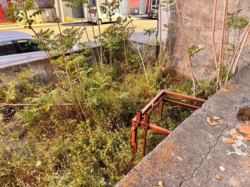 Terreno edificabile in Vendita a Belpasso, zona Centro, 80'000€, 700 m²