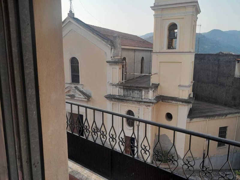 Casa Indipendente in Vendita a Martone, 35'000€, 125 m²