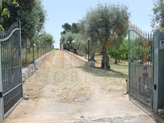 Casa Indipendente in Vendita a Monopoli, 316'000€, 163 m²