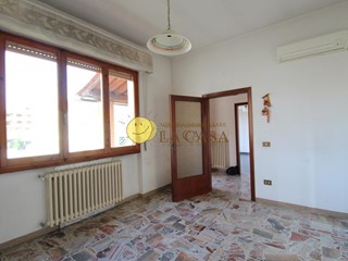 Appartamento in Vendita a Reggello, zona Matassino, 175'000€, 100 m²