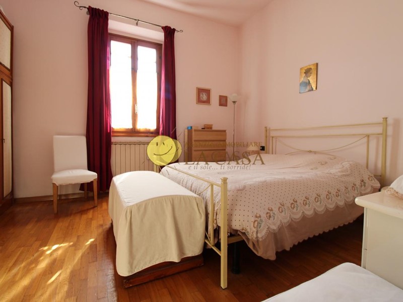 Quadrilocale in Vendita a Reggello, zona Montanino, 115'000€, 74 m²