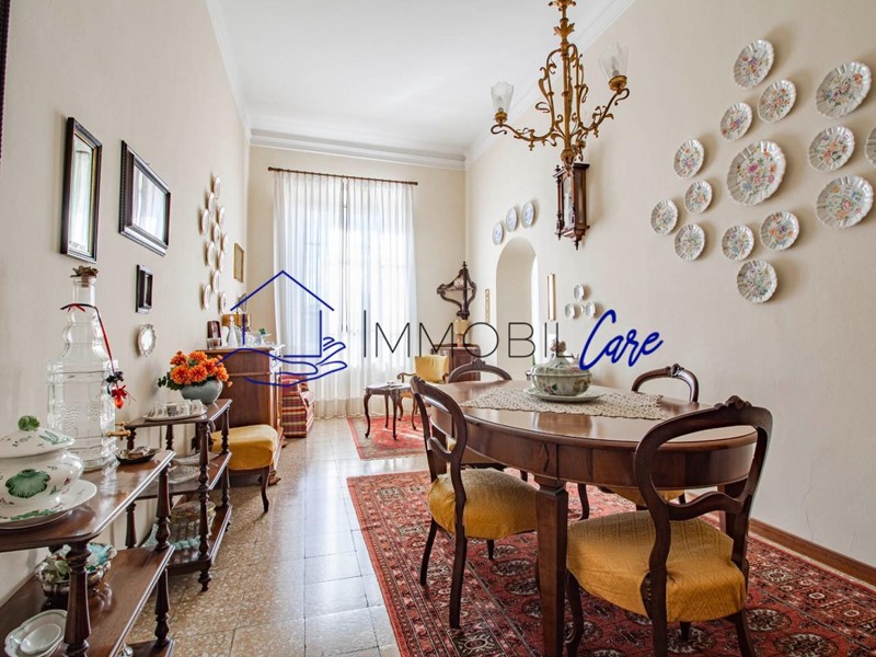 Appartamento in Vendita a Pisa, 985'000€, 318 m²