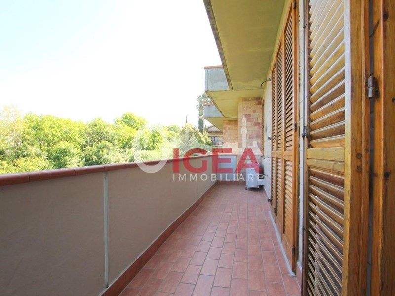 Appartamento in Vendita a Monteriggioni, zona Uopini, 270'000€, 91 m², con Box