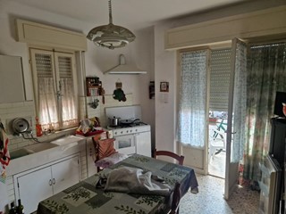 Trilocale in Vendita a Rosignano Marittimo, zona Vada, 135'000€, 65 m², arredato