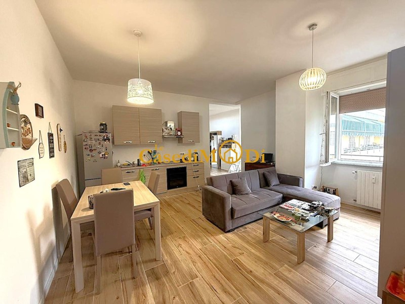 Trilocale in Vendita a Livorno, 179'000€, 90 m², arredato