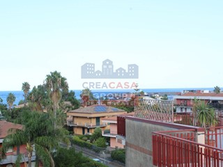 Appartamento in Vendita a Mascali, 105'000€, 150 m²