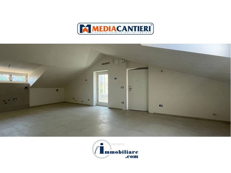 Trilocale in Vendita a Montesilvano, 122'000&euro;, 82 m²