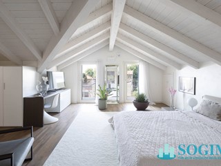 Attico in Vendita a Monza, 730'000€, 206 m²