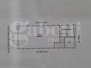 Negozio in Vendita a Bari, 150'000€, 50 m²