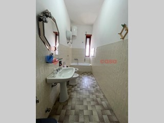 Trilocale in Vendita a Minturno, 98'000€, 75 m²