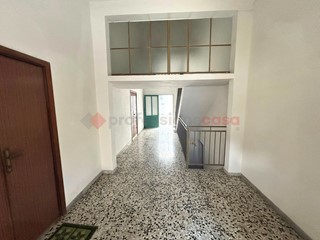 Casa Indipendente in Vendita a Grottaglie, 180'000€, 260 m²