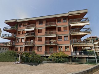 Appartamento in Vendita a Saluzzo, 395'000&euro;, 170 m², con Box