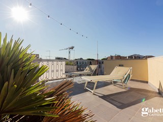 Attico in Vendita a Cattolica, 630'000€, 188 m²