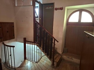 Casa Indipendente in Vendita a Tagliacozzo, 50'000€, 95 m²