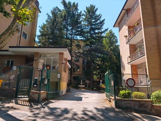 Appartamento in Vendita a Avellino, 210'000&euro;, 215 m², con Box