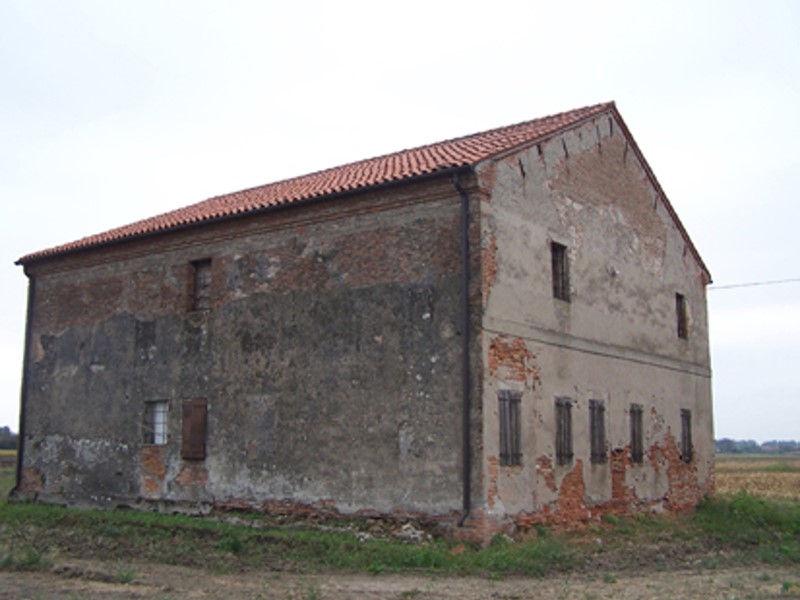 Casa Indipendente in Vendita a Bagnoli di Sopra, 65'000€, 339 m²