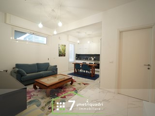 Quadrilocale in Affitto a Chiavari, zona Lungomare, 750€, 75 m², arredato