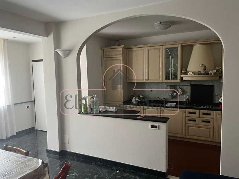 Trilocale in Affitto a Viareggio, 750€, 75 m², arredato