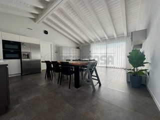 Casa Semi Indipendente in Vendita a Carmignano di Brenta, 290'000€, 125 m²