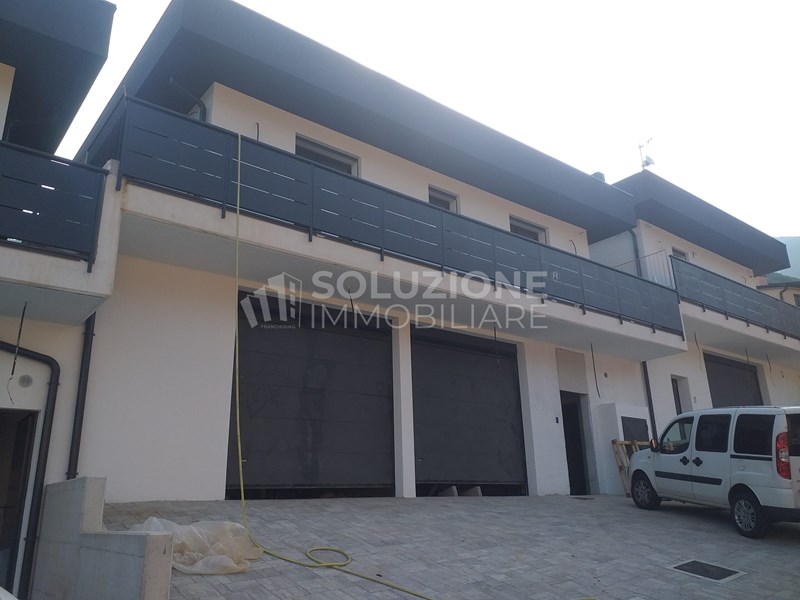 Villa in Vendita a Albino, 550'000€, 132 m²