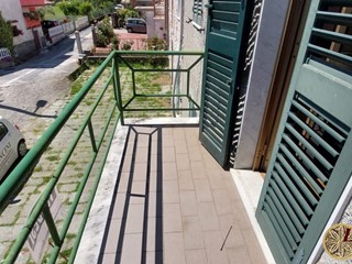 Casa Semi Indipendente in Vendita a Filattiera, 80'000€, 100 m²