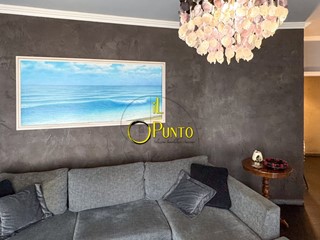 Trilocale in Vendita a Sanremo, 190'000€, 88 m²